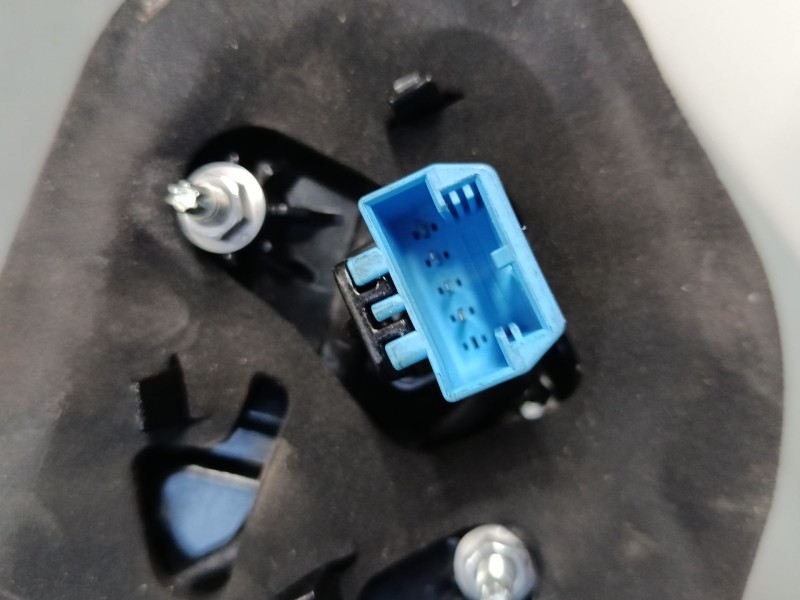 Recambio de piloto trasero porton derecho para volkswagen tiguan (ad1, ax1) 2.0 tdi referencia OEM IAM 5NA945308D  