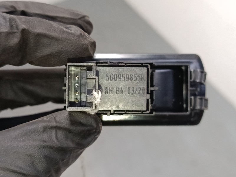 Recambio de mando elevalunas delantero derecho para volkswagen tiguan (ad1, ax1) 2.0 tdi referencia OEM IAM 5NA867255  