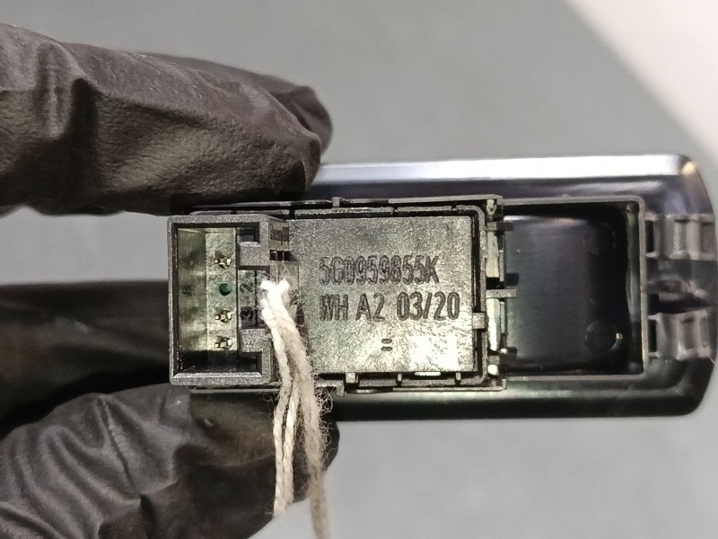 Recambio de mando elevalunas trasero derecho para volkswagen tiguan (ad1, ax1) 2.0 tdi referencia OEM IAM 5NA867255  