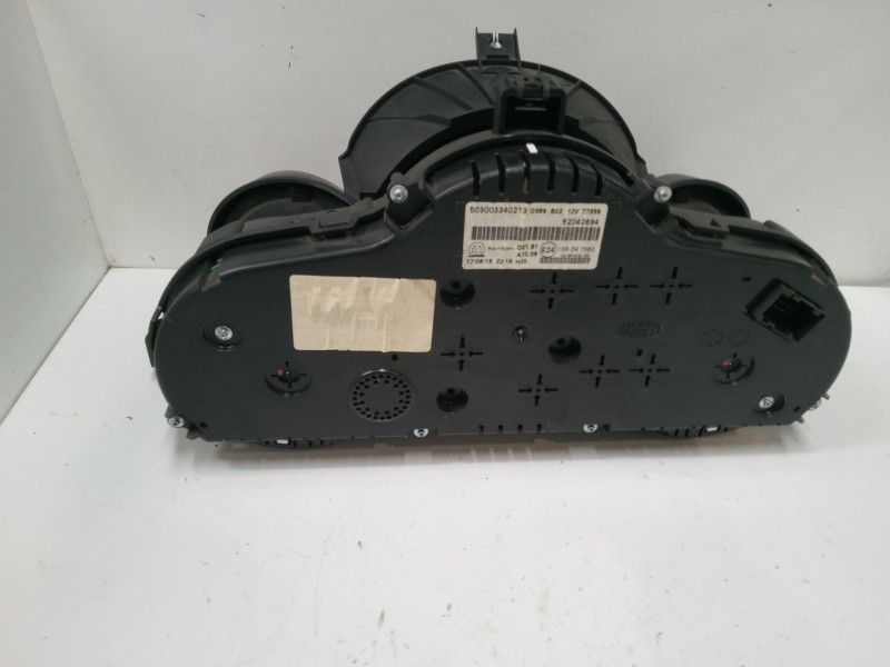 Recambio de cuadro instrumentos para fiat 500x (334_) 1.3 d multijet (334axh1a) referencia OEM IAM 52042694 503003340213 