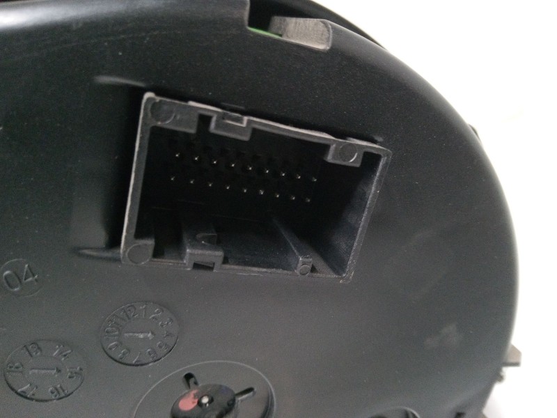 Recambio de cuadro instrumentos para fiat 500x (334_) 1.3 d multijet (334axh1a) referencia OEM IAM 52042694 503003340213 