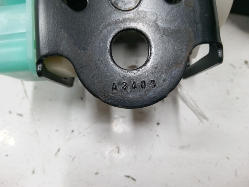 Recambio de cinturon seguridad trasero derecho para mazda 6 hatchback (gg) 2.0 di (gg14) referencia OEM IAM   