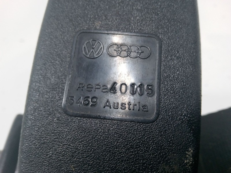 Recambio de anclaje cinturon delantero izquierdo para volkswagen golf 1.8 gl 19 rv - 2e referencia OEM IAM   