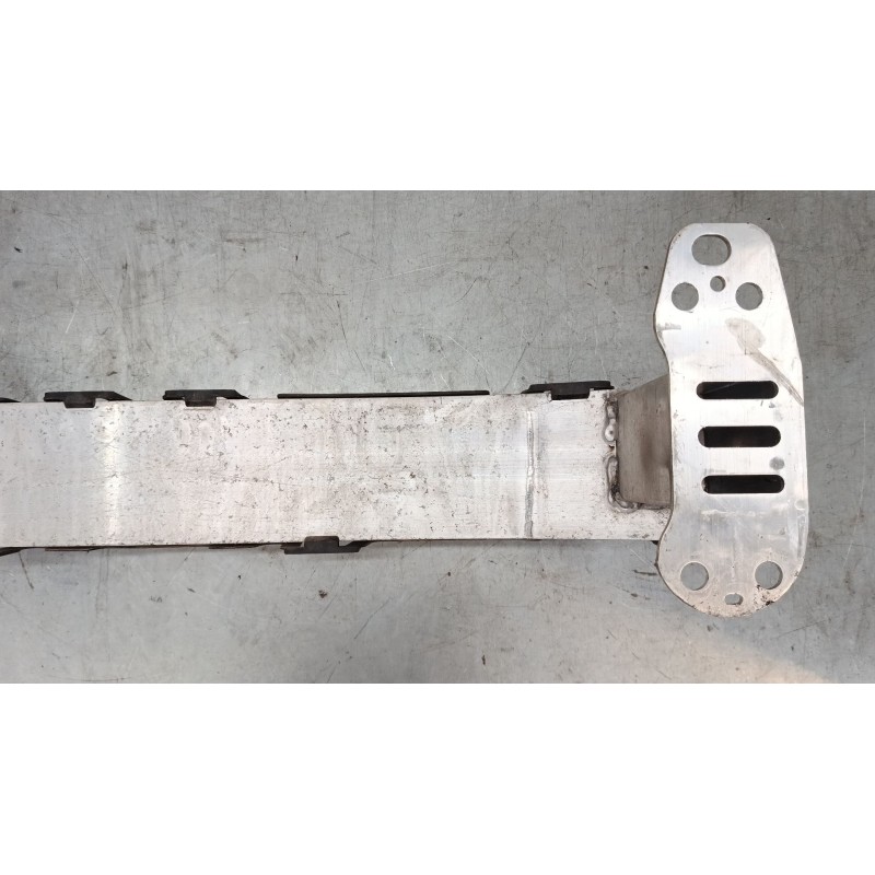 Recambio de refuerzo paragolpes delantero para jeep renegade suv (bu, b1, bv) 1.0 t-gdi referencia OEM IAM 51958577  