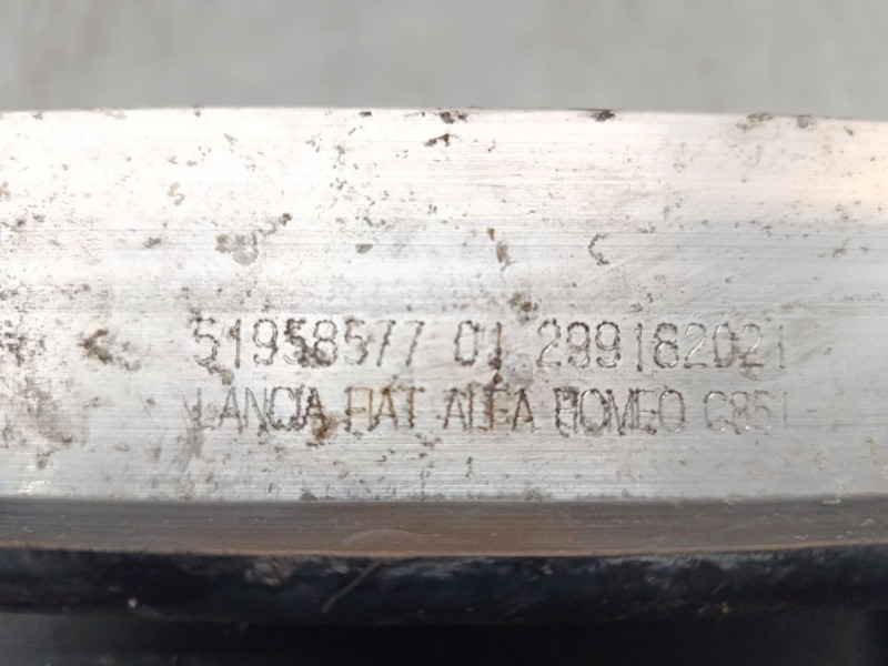 Recambio de refuerzo paragolpes delantero para jeep renegade suv (bu, b1, bv) 1.0 t-gdi referencia OEM IAM 51958577  