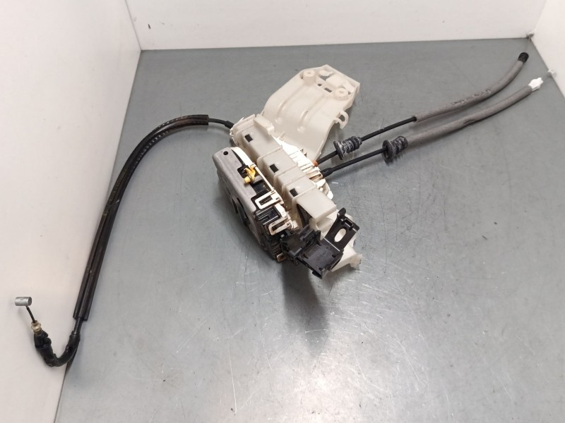 Recambio de cerradura puerta delantera izquierda para jeep renegade suv (bu, b1, bv) 1.0 t-gdi referencia OEM IAM 52104485  