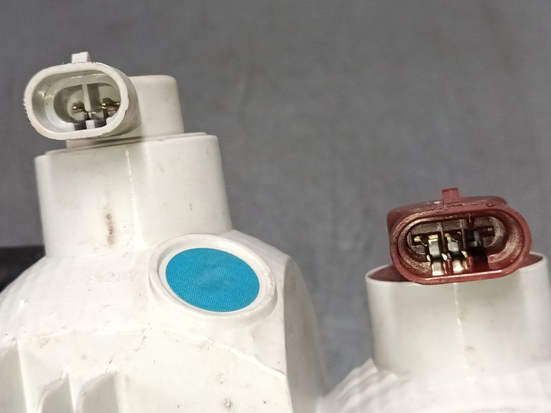 Recambio de faro antiniebla izquierdo para jeep renegade suv (bu, b1, bv) 1.0 t-gdi referencia OEM IAM 52088660  