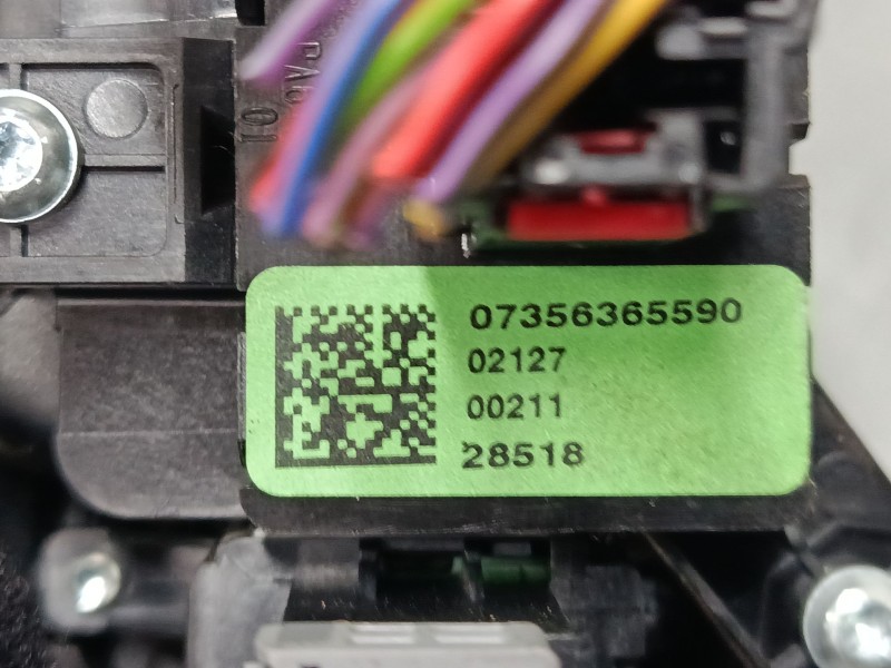 Recambio de boton freno mano para jeep renegade suv (bu, b1, bv) 1.0 t-gdi referencia OEM IAM 07356365590  