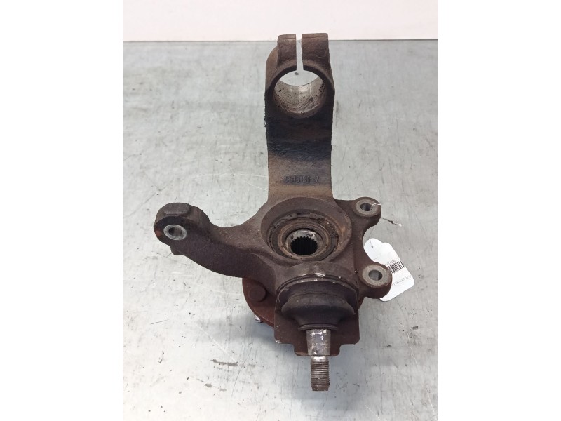 Recambio de mangueta delantera izquierda para ford tourneo connect 1.8 tdci /tddi /di referencia OEM IAM   