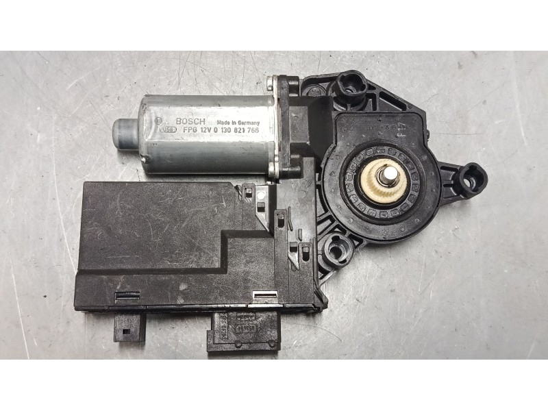 Recambio de motor elevaluna delantero derecho para peugeot 307 (3a/c) 1.6 hdi 110 referencia OEM IAM 9634457480  