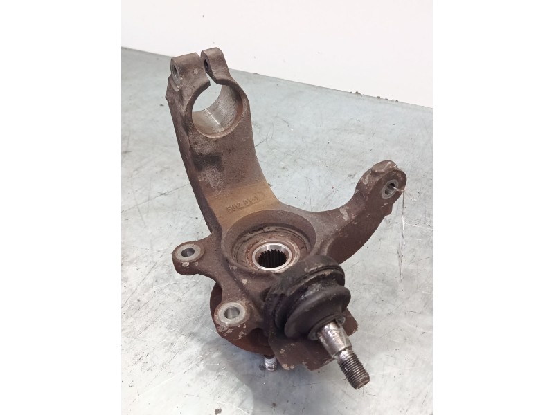 Recambio de mangueta delantera derecha para ford tourneo connect 1.8 tdci /tddi /di referencia OEM IAM 5013DT1  