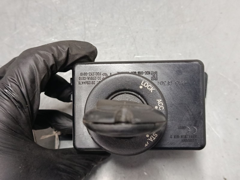 Recambio de clausor para dodge journey 2.0 crd referencia OEM IAM 2012DJ4476  