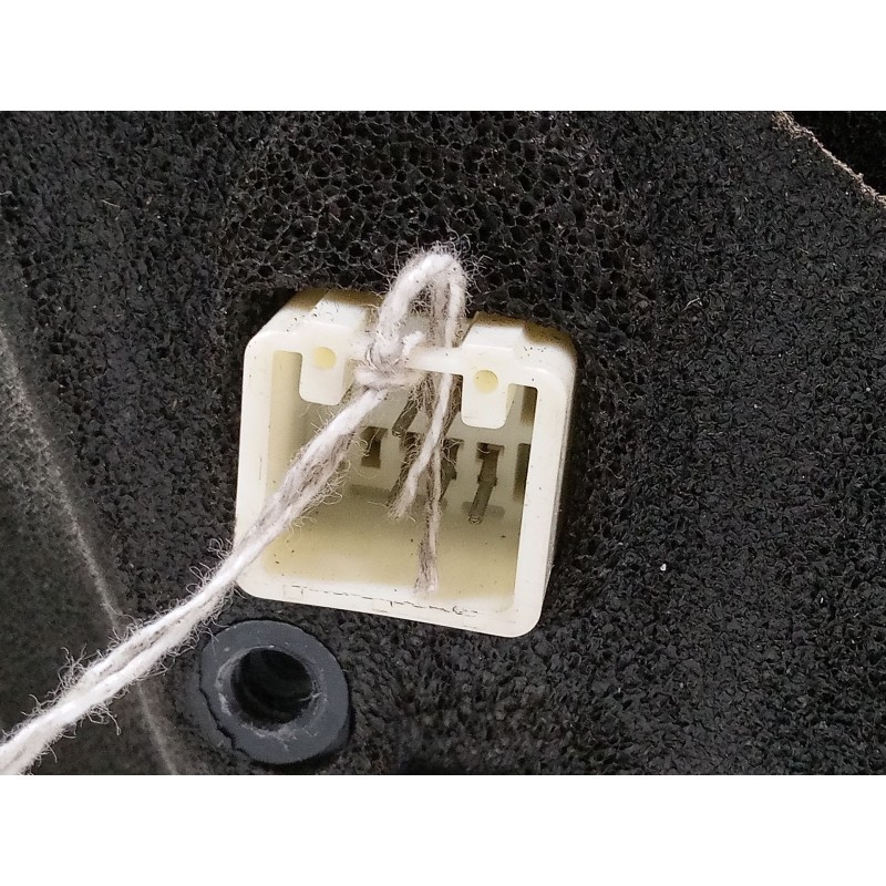 Recambio de retrovisor electrico izquierdo para mazda 3 sedán (bk) 1.6 di turbo (bk12y) referencia OEM IAM BP4L69180K  