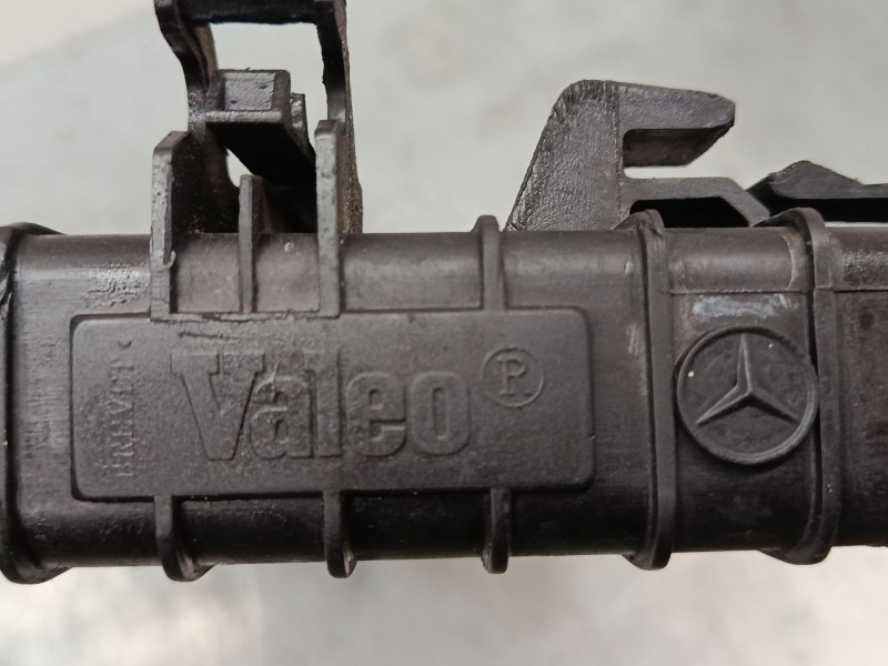 Recambio de radiador agua para mercedes-benz clase c coupé (cl203) c 220 cdi (203.708) referencia OEM IAM A2035000503  