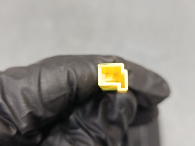 Recambio de anclaje cinturon delantero derecho para mercedes-benz clase c coupé (cl203) c 220 cdi (203.708) referencia OEM IAM A