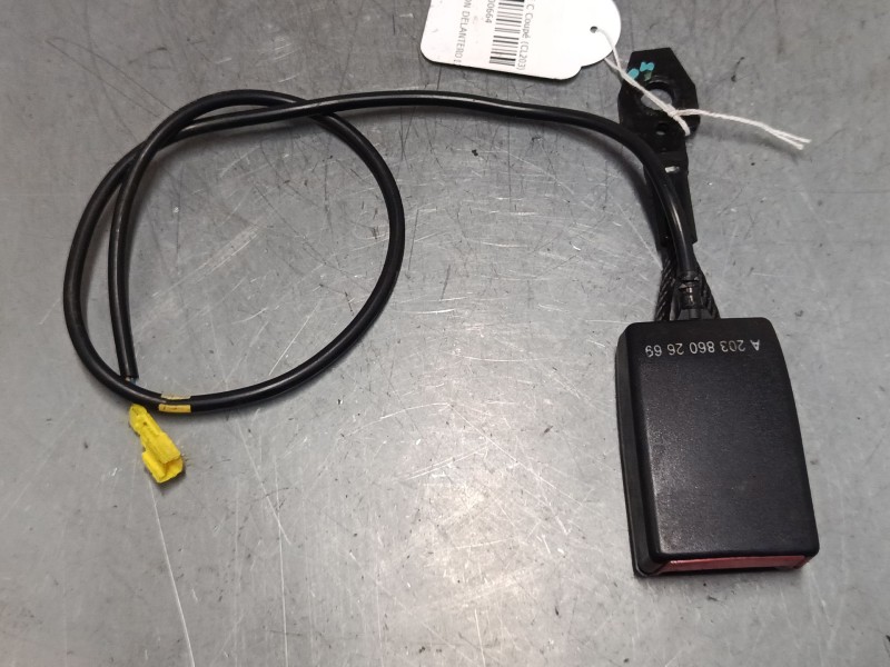 Recambio de anclaje cinturon delantero izquierdo para mercedes-benz clase c coupé (cl203) c 220 cdi (203.708) referencia OEM IAM