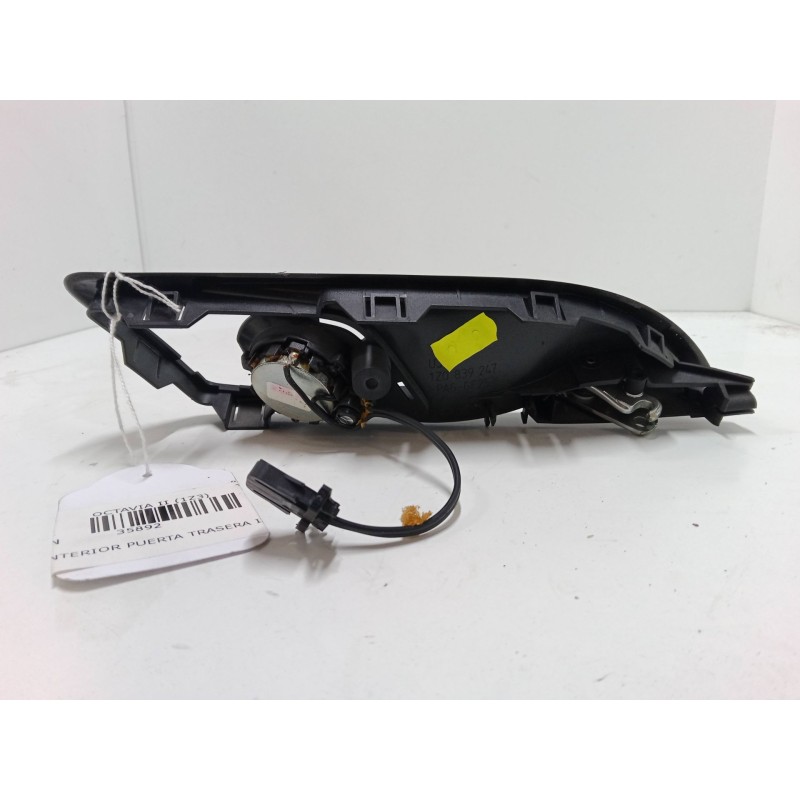 Recambio de maneta interior puerta trasera izquierda para skoda octavia ii (1z3) 1.9 tdi referencia OEM IAM   