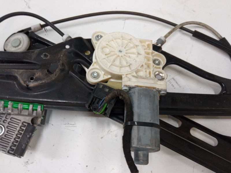 Recambio de elevalunas electrico delantero izquierdo para mercedes-benz clase e (w211) e 200 kompressor (211.041) referencia OEM