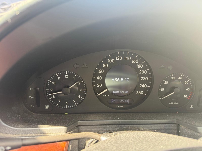mercedes-benz clase e (w211) del año 2006