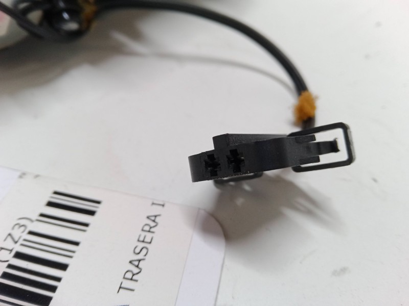 Recambio de maneta interior puerta trasera izquierda para skoda octavia ii (1z3) 1.9 tdi referencia OEM IAM   