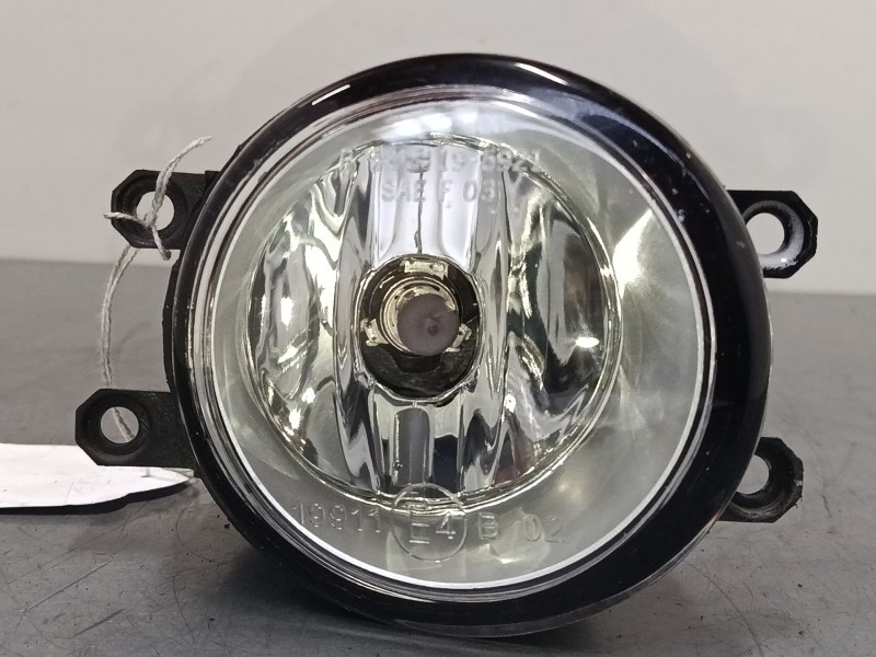 Recambio de faro antiniebla derecho para toyota verso (_r2_) 1.6 (zgr20_) referencia OEM IAM   