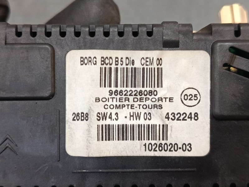 Recambio de pantalla multifuncion para citroën c4 i sedán 1.6 hdi referencia OEM IAM 9662226080  