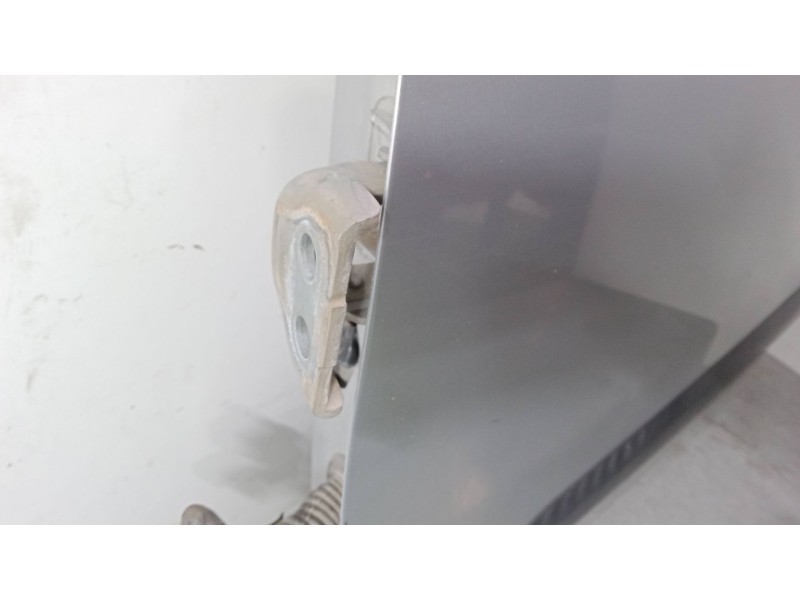 Recambio de puerta delantera izquierda para peugeot partner tepee 1.6 hdi 90 referencia OEM IAM   