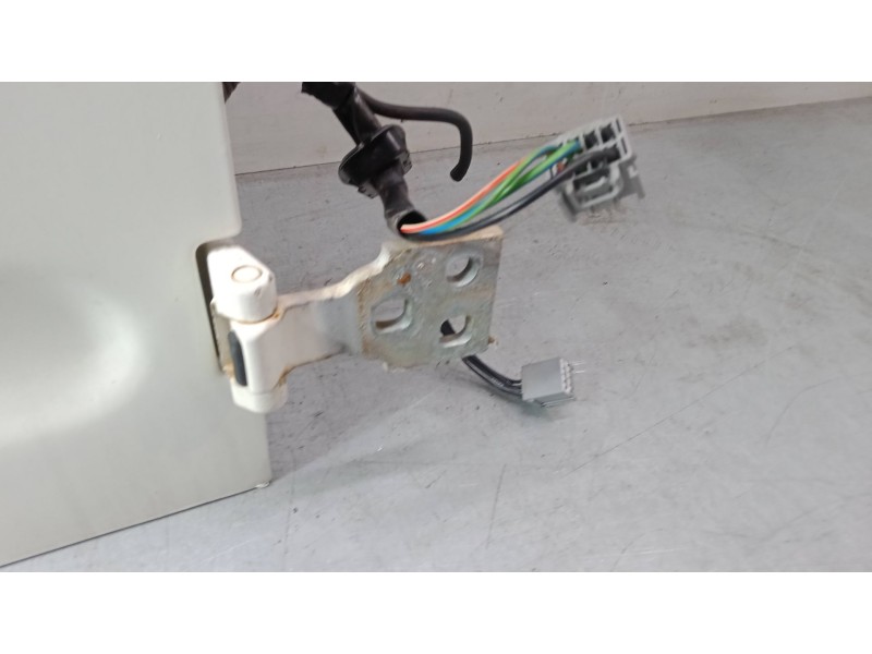 Recambio de porton trasero derecho para ford transit connect (p65_, p70_, p80_) 1.8 di referencia OEM IAM   