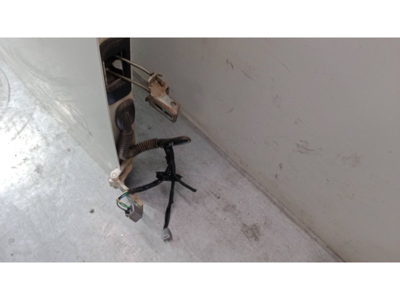 Recambio de porton trasero derecho para ford transit connect (p65_, p70_, p80_) 1.8 di referencia OEM IAM   