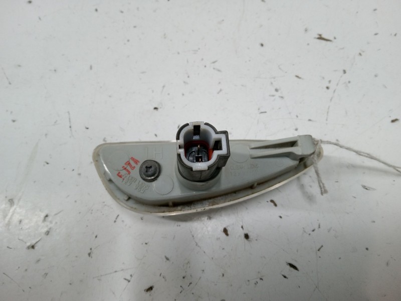 Recambio de intermitente lateral derecho para hyundai ix20 (jc) 1.4 crdi referencia OEM IAM   