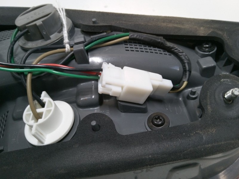 Recambio de piloto trasero porton derecho para hyundai ix20 (jc) 1.4 crdi referencia OEM IAM 924041K0  