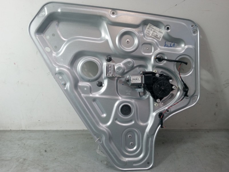 Recambio de elevalunas electrico trasero izquierdo para hyundai ix20 (jc) 1.4 crdi referencia OEM IAM 834701K010 834501P000 