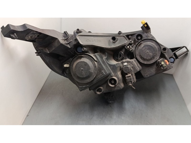 Recambio de faro izquierdo para peugeot 2008 i (cu_) 1.6 hdi referencia OEM IAM 9677810180  
