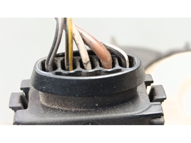 Recambio de faro izquierdo para mercedes-benz clase c coupé (cl203) c 220 cdi (203.708) referencia OEM IAM 15084500  