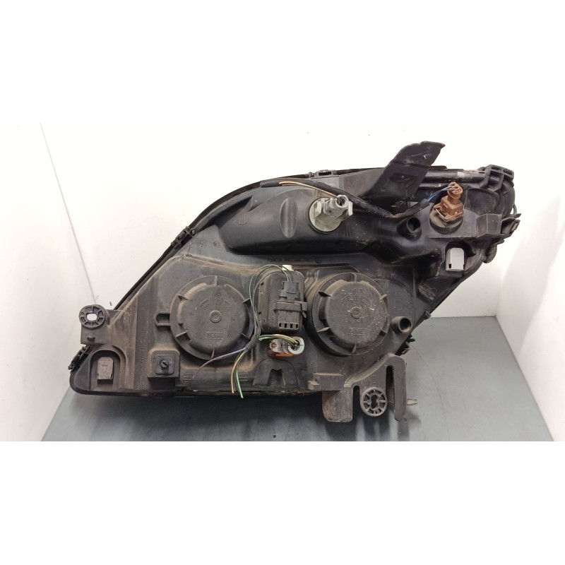 Recambio de faro derecho para renault scénic i monospace (ja0/1_, fa0_) 1.4 16v (ja0d, ja1h, ja0w, ja10) referencia OEM IAM 7700
