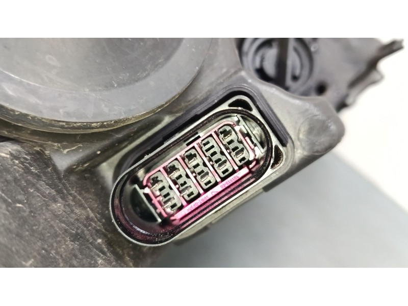 Recambio de faro izquierdo para volkswagen golf plus v (5m1, 521) 1.9 tdi referencia OEM IAM 5M1941005B  