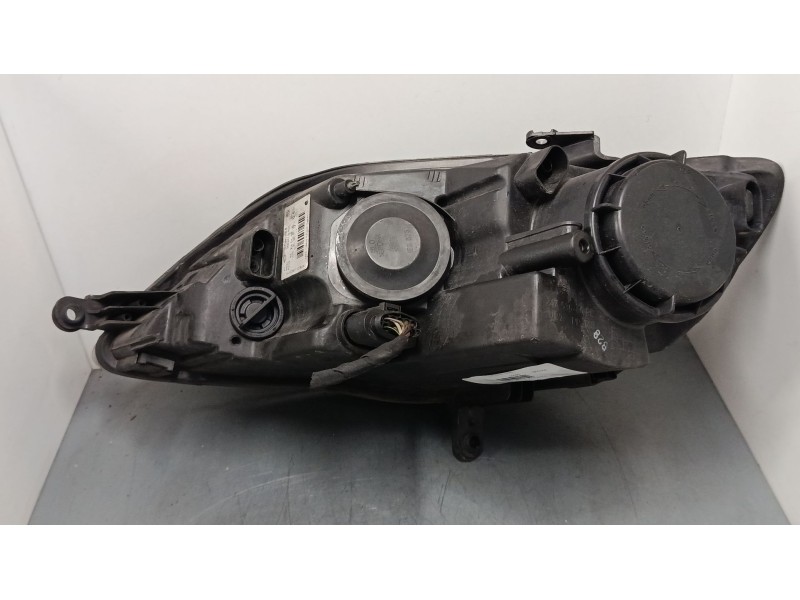 Recambio de faro derecho para volkswagen golf plus v (5m1, 521) 1.9 tdi referencia OEM IAM 5M1941006B  