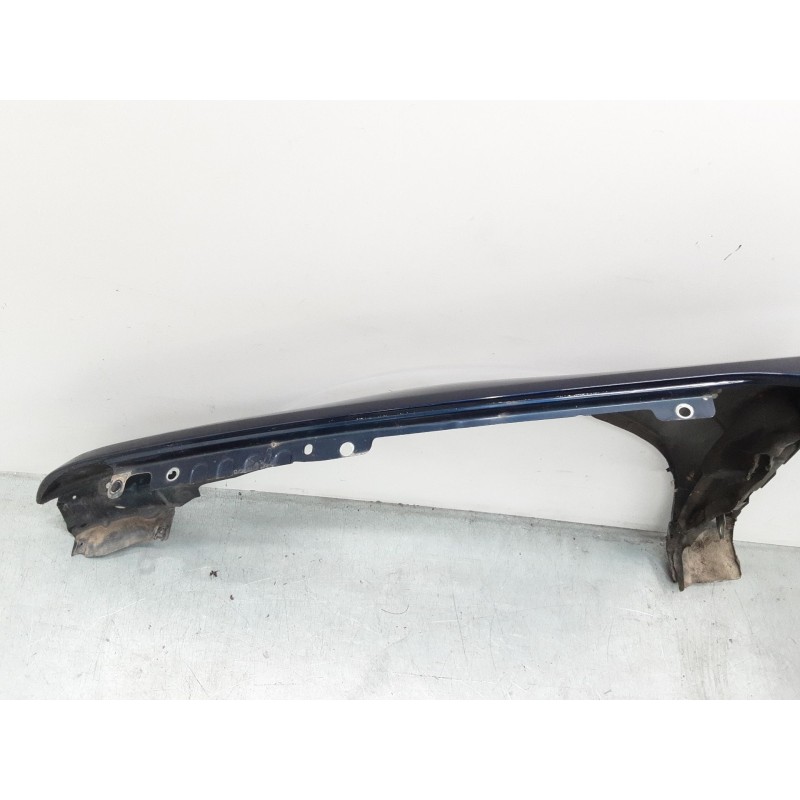 Recambio de aleta delantera derecha para ford mondeo iii sedán (b4y) 2.0 tdci referencia OEM IAM 1204738  