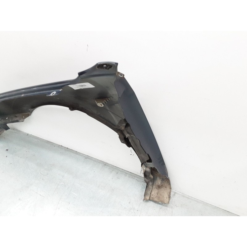 Recambio de aleta delantera derecha para ford mondeo iii sedán (b4y) 2.0 tdci referencia OEM IAM 1204738  