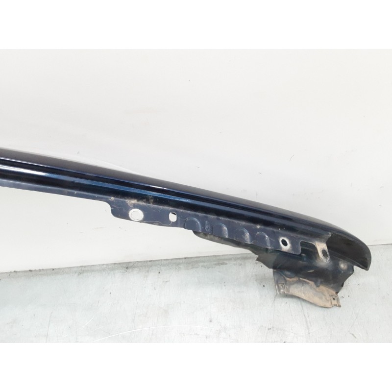 Recambio de aleta delantera izquierda para ford mondeo iii sedán (b4y) 2.0 tdci referencia OEM IAM 1204739  