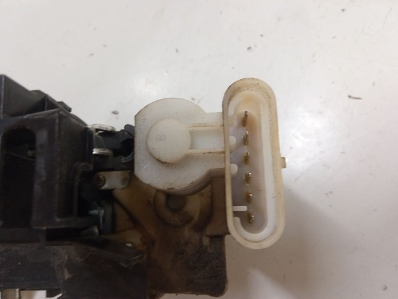 Recambio de cerradura puerta delantera derecha para fiat doblo furgoneta/monovolumen (223_) 1.9 d (223zxb1a) referencia OEM IAM 