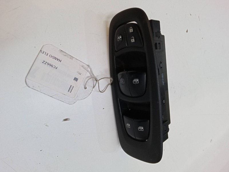 Recambio de mando elevalunas delantero izquierdo para renault kadjar (ha_, hl_) 1.5 dci 110 (hla3) referencia OEM IAM   