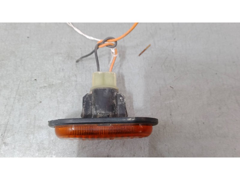 Recambio de intermitente lateral izquierdo para renault kangoo express (fc0/1_) 1.5 dci (fc07, fc1r) referencia OEM IAM   