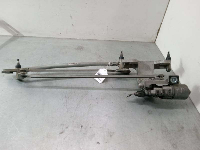 MOTOR LIMPIA DELANTERO 