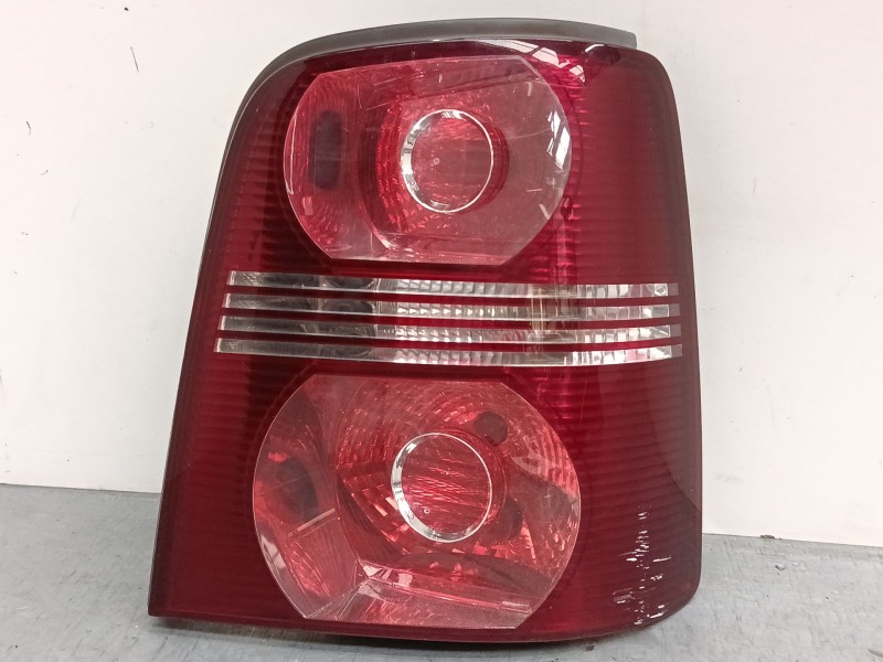 Recambio de piloto trasero derecho para volkswagen touran (1t1, 1t2) 2.0 tdi 16v referencia OEM IAM 1T0945096N  