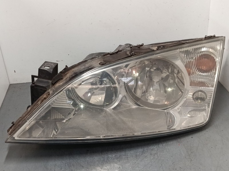 Recambio de faro izquierdo para ford mondeo iii sedán (b4y) 2.0 tdci referencia OEM IAM 1S7113006Al  