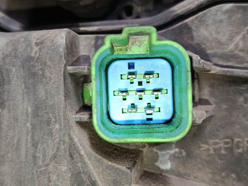 Recambio de faro izquierdo para ford mondeo iii sedán (b4y) 2.0 tdci referencia OEM IAM 1S7113006Al  