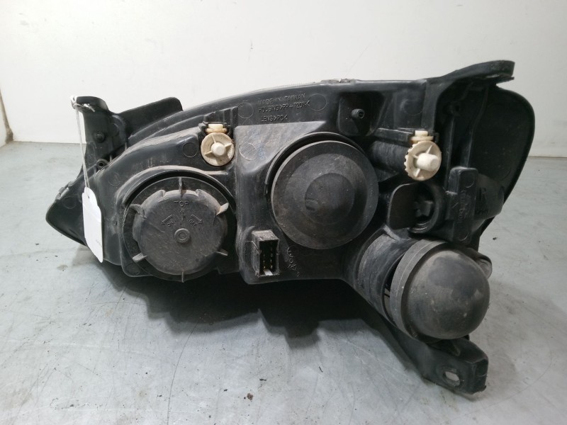 Recambio de faro derecho para opel corsa c (x01) 1.2 (f08, f68) referencia OEM IAM 09114330  