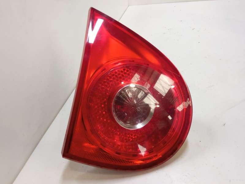 Recambio de piloto trasero porton izquierdo para volkswagen golf v (1k1) 1.9 tdi referencia OEM IAM 1K6945093E  