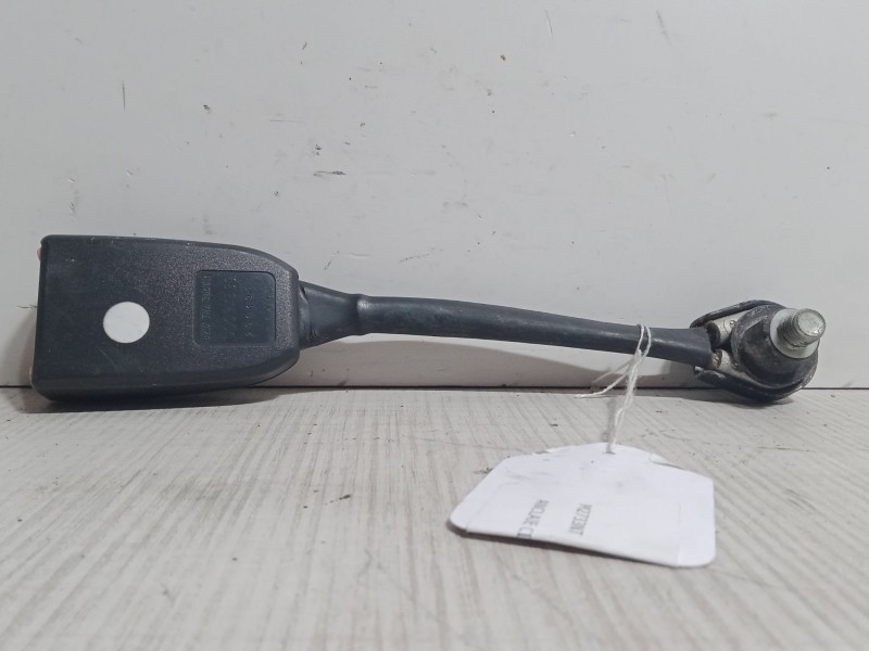 Recambio de anclaje cinturon delantero izquierdo para lancia y10 (156_) 1.0 fire (156aa) referencia OEM IAM   
